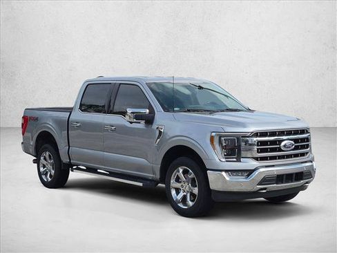 Used 2022 Ford F150 Lariat w/ Equipment Group 502A High AWD/4WD image 3
