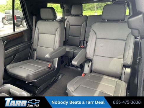 Used 2025 GMC Yukon Denali AWD/4WD image 24