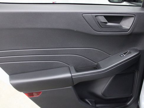 Used 2025 Ford Escape Active image 17