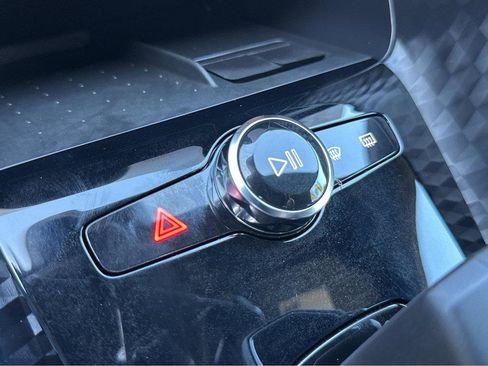 Used 2022 Polestar Polestar 2 w/ Pilot Package image 26