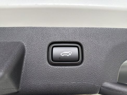 New 2026 Kia Sportage EX image 11