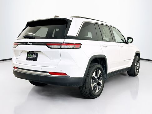 Used 2024 Jeep Grand Cherokee Limited 4xe AWD/4WD image 9