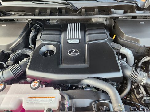 New 2026 Lexus LX 600 4WD w/ Appearance Package image 18