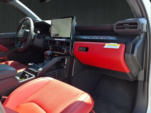 Used 2026 Toyota Tacoma TRD Pro AWD/4WD image 14