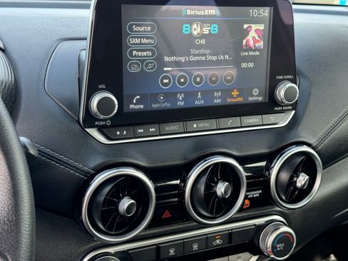 Used 2024 Nissan Sentra SV image 28