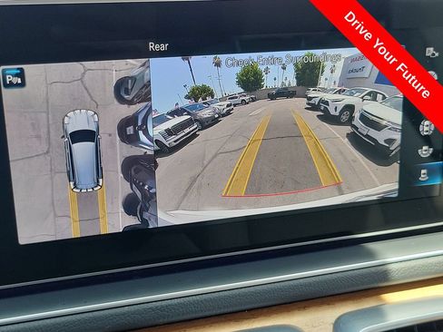 Used 2022 Mercedes-Benz GLS 450 4MATIC image 11