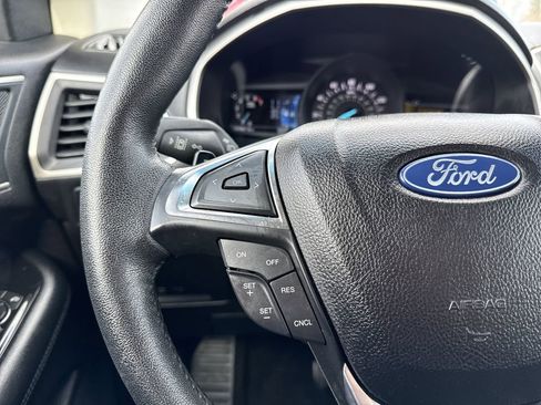 Certified 2020 Ford Edge SEL w/ Class II Trailer Tow Package AWD/4WD image 19