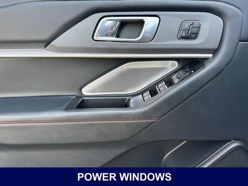 Used 2025 Ford Explorer ST AWD/4WD image 13