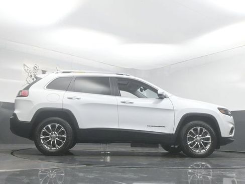 Used 2020 Jeep Cherokee Latitude Plus w/ Comfort/Convenience Group AWD/4WD image 53