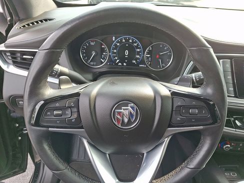 Used 2024 Buick Enclave Avenir w/ Avenir Technology Package image 21