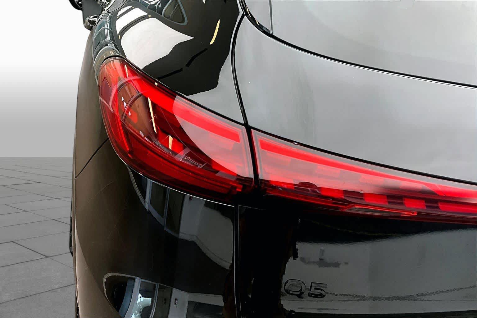 Certified 2025 Audi Q5 Premium Plus AWD/4WD image 28