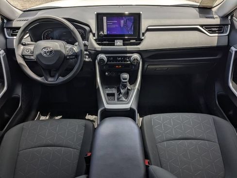 Used 2023 Toyota RAV4 XLE FWD image 18