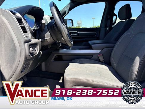 Used 2023 RAM 1500 Big Horn AWD/4WD image 11
