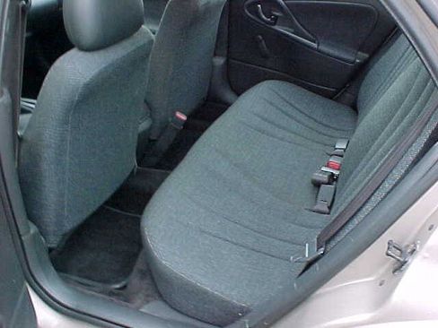 Used 2002 Chevrolet Cavalier Sedan FWD image 11