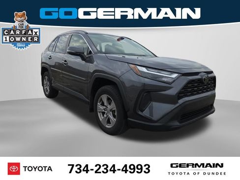 Used 2025 Toyota RAV4 XLE image 5