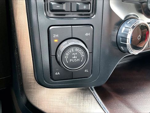 Used 2026 Ford F150 King Ranch w/ Equipment Group 601A High AWD/4WD image 34