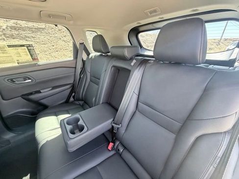 Certified 2023 Nissan Rogue SL w/ SL Premium Package image 29