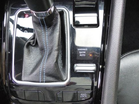 Used 2022 Jeep Compass High Altitude AWD/4WD image 34