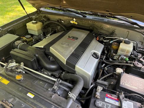 Used 2000 Lexus LX 470 4WD image 47