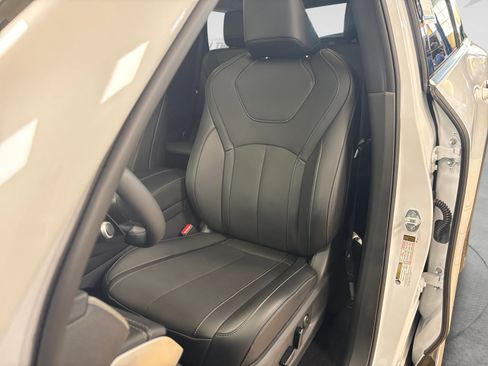 Used 2026 INFINITI QX60 Luxe w/ Cargo Package AWD/4WD image 40