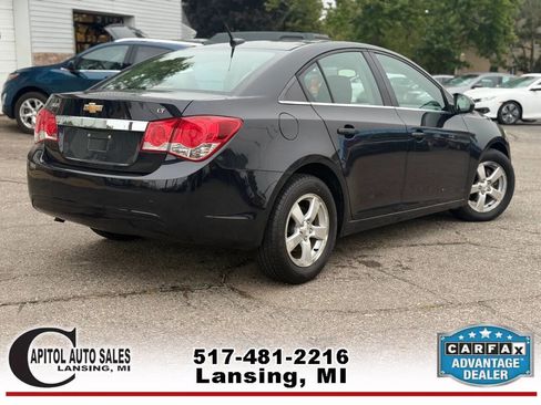 Used 2014 Chevrolet Cruze LT image 8