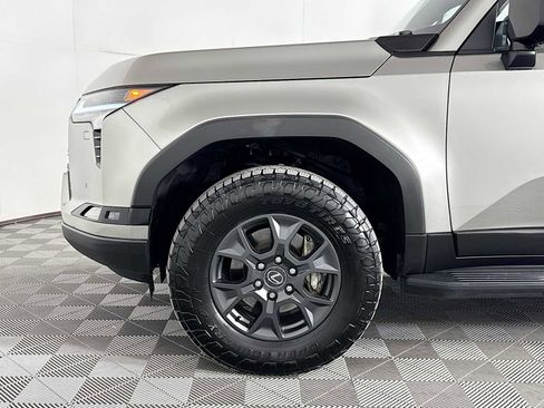 Used 2024 Lexus GX 550 image 28