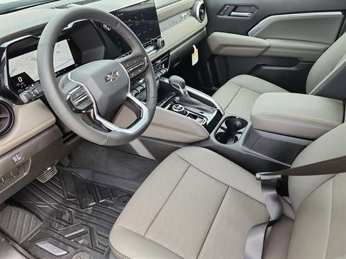 New 2026 Chevrolet Colorado ZR2 w/ Technology Package AWD/4WD image 7