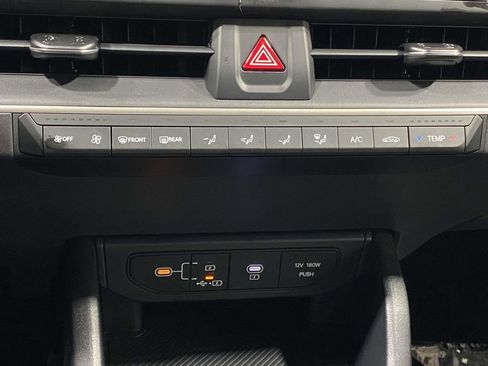 New 2026 Kia K4 LXS image 28