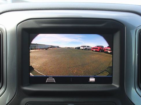 Used 2022 Chevrolet Silverado 2500 Custom w/ Custom Value Package image 23