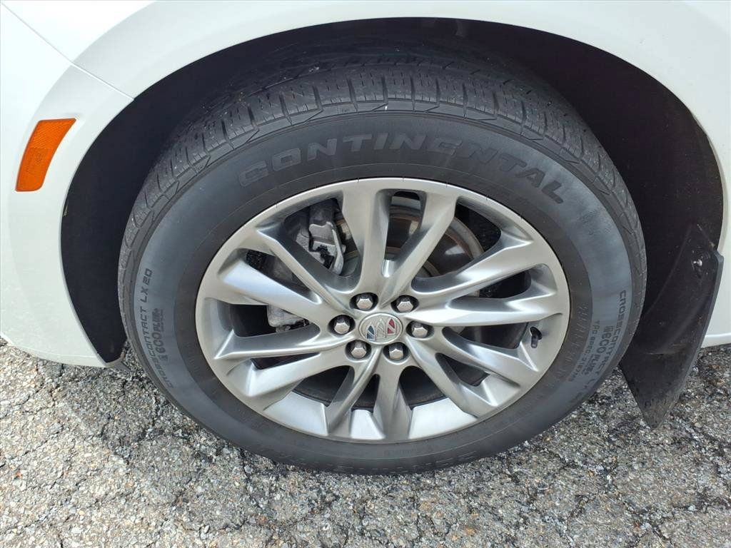 Used 2023 Buick Enclave Avenir w/ Trailering Package, 5000 lbs. AWD/4WD image 10