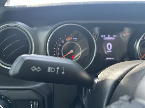 Certified 2023 Jeep Wrangler Sport AWD/4WD image 23
