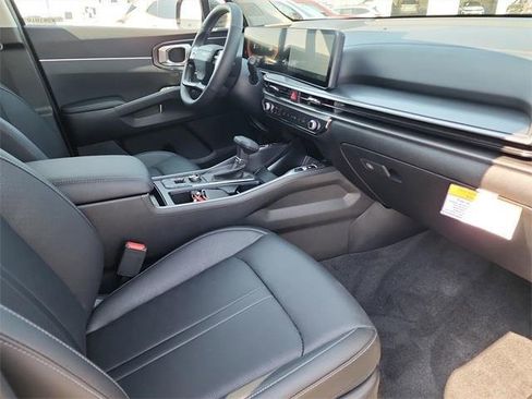 New 2026 Kia Sorento EX image 18