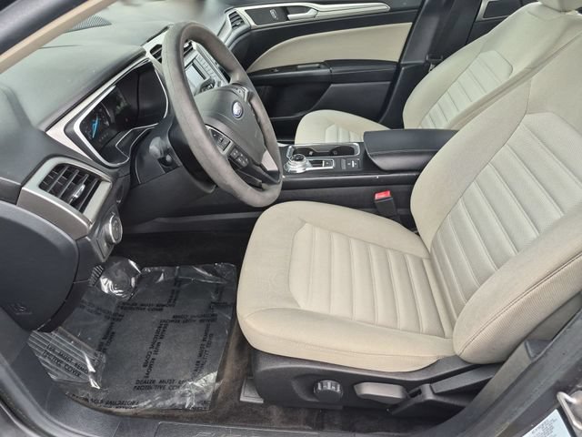 Used 2018 Ford Fusion S FWD image 12