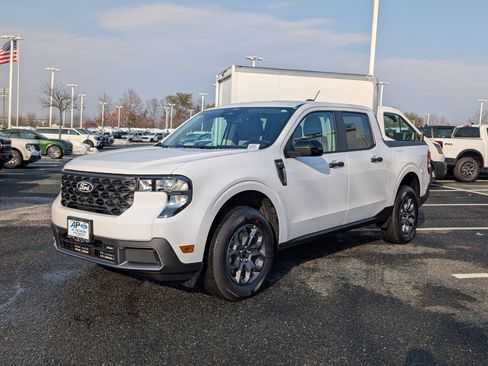 New 2026 Ford Maverick XLT w/ XLT Luxury Package image 4