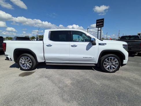 Used 2023 GMC Sierra 1500 Denali w/ Denali Reserve Package image 2