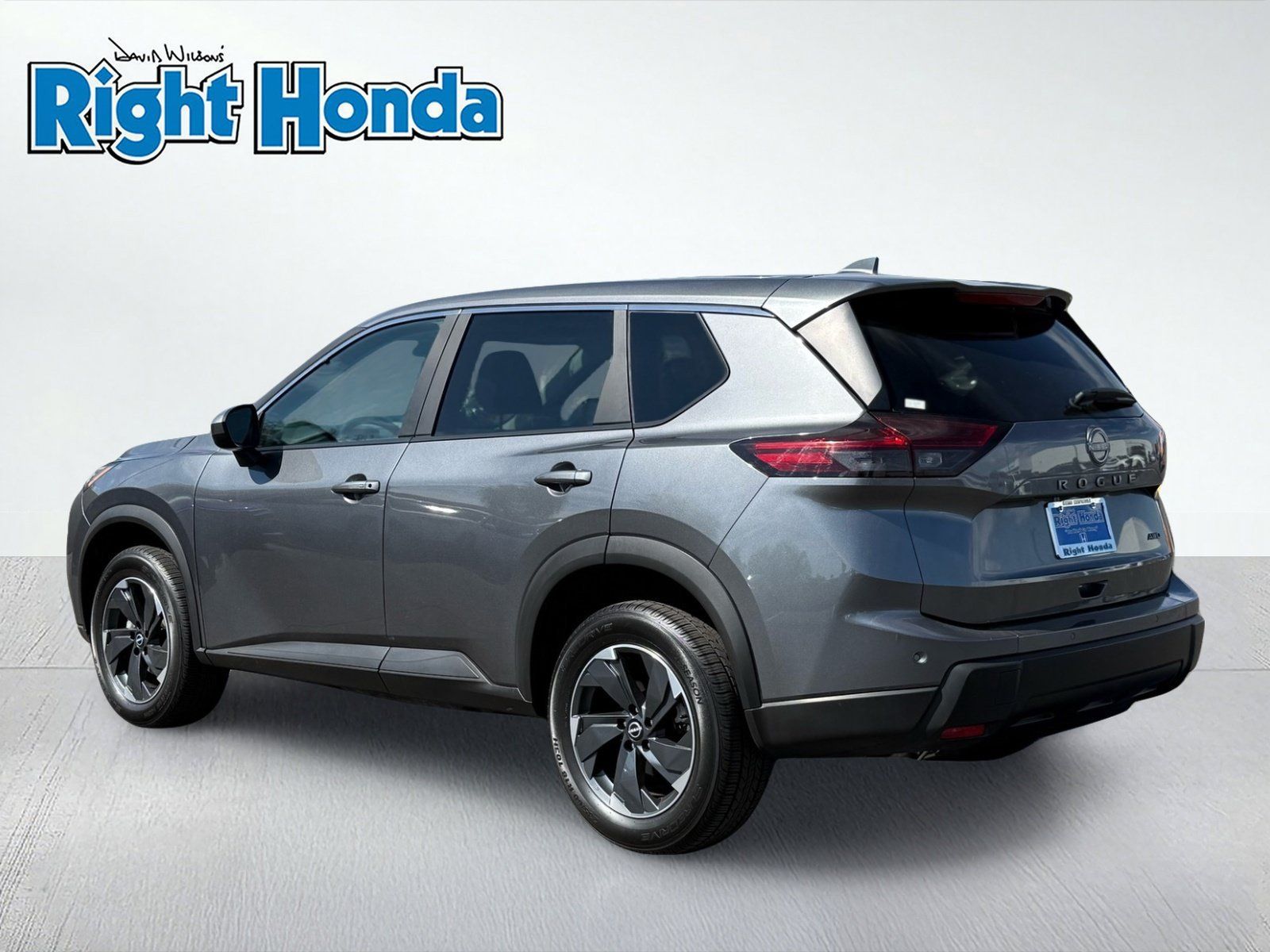 Used 2025 Nissan Rogue SV AWD/4WD image 4