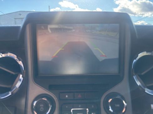 Used 2015 Ford F250 Lariat w/ Chrome Package image 30