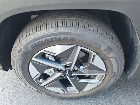 Certified 2025 Hyundai Tucson SEL image 10
