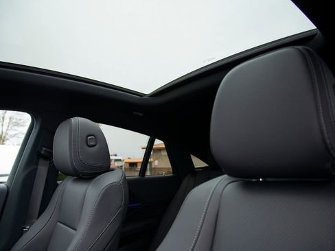 New 2026 Mercedes-Benz GLE 450 4MATIC Coupe image 12