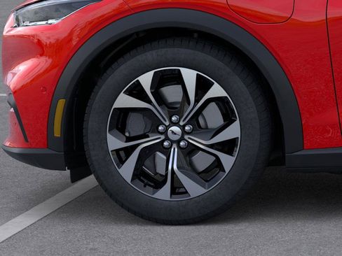 New 2024 Ford Mustang Mach-E Select w/ Comfort Package Lite image 19