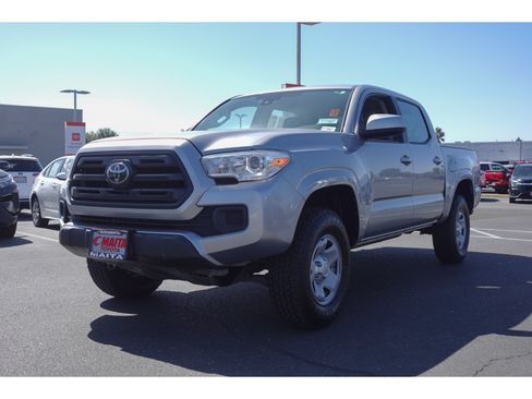 Used 2018 Toyota Tacoma SR w/ SR Convenience Package RWD image 7