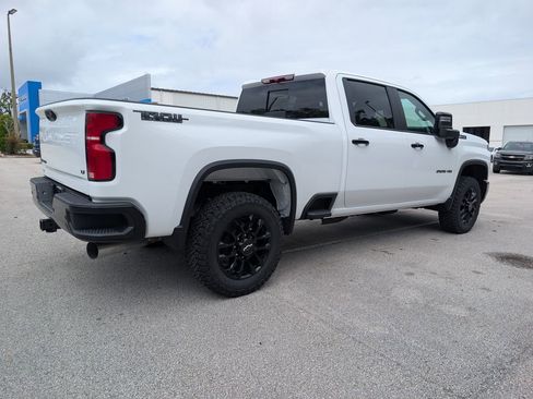New 2026 Chevrolet Silverado 2500 LT w/ Trail Boss Package AWD/4WD image 9
