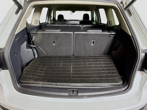 Used 2019 Volkswagen Atlas SE w/ Towing Package image 24