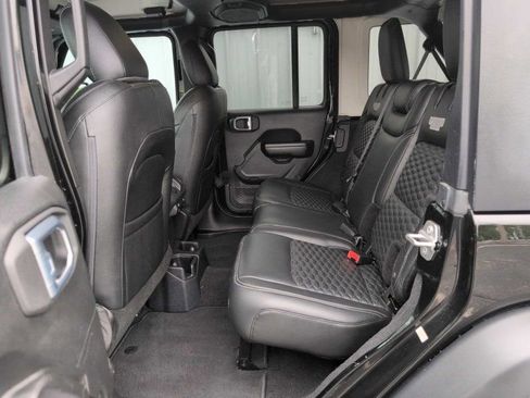 Used 2021 Jeep Wrangler Unlimited Sport AWD/4WD image 25