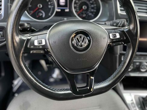 Used 2019 Volkswagen e-Golf SE w/ Driver Assistance Package image 26