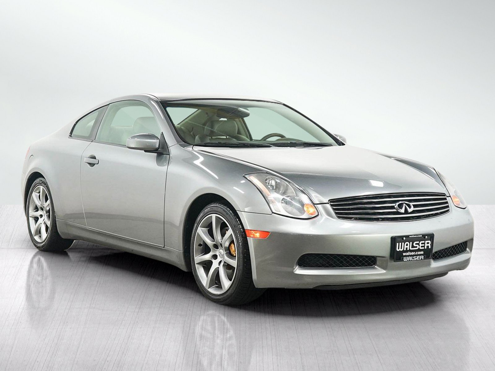 Used 2003 INFINITI G35 Coupe w/ Premium Pkg RWD image 7