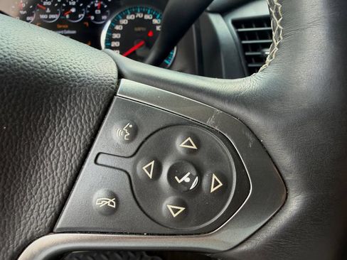 Used 2017 Chevrolet Tahoe Premier AWD/4WD image 18