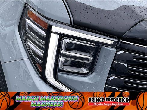Used 2025 GMC Sierra 1500 Denali Ultimate image 24