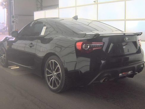 Used 2019 Toyota 86 image 11