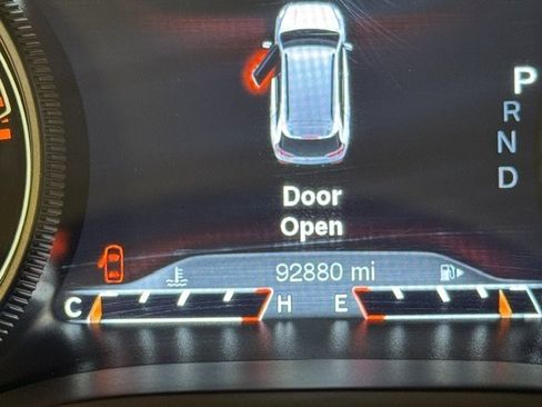 Used 2018 Jeep Cherokee Limited AWD/4WD image 16